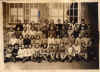 1ere_classe_ecole_des_cheminots_filles_annee__1932.JPG (107467 octets)